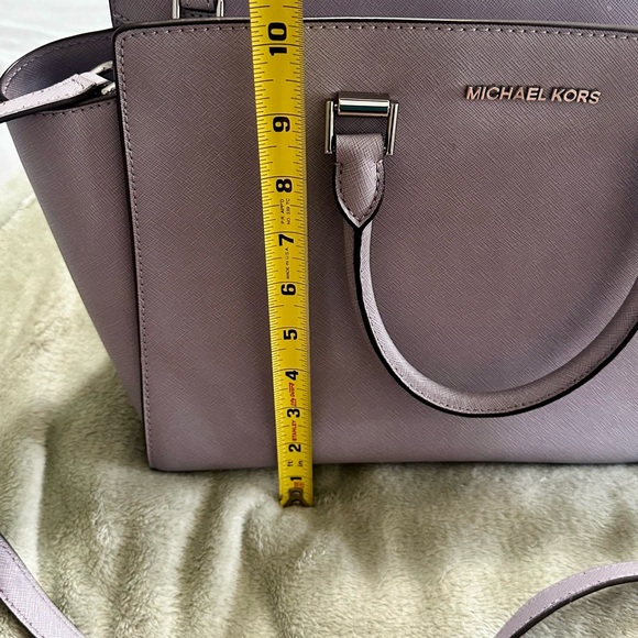 Michael Kors Lilac Selma - Picture 9 of 11